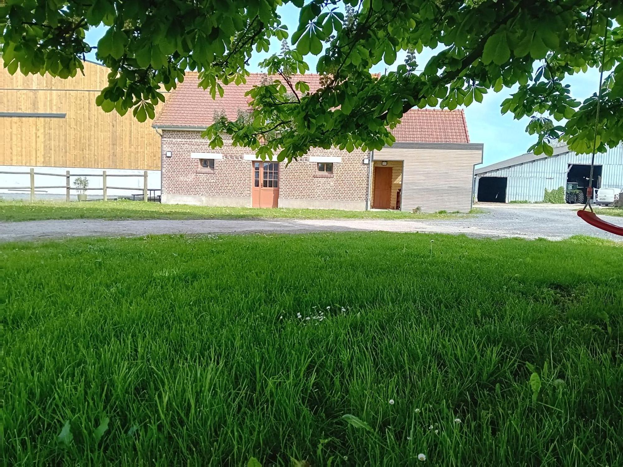 Gite Ferme Du Marronnier Derchigny Екстериор снимка
